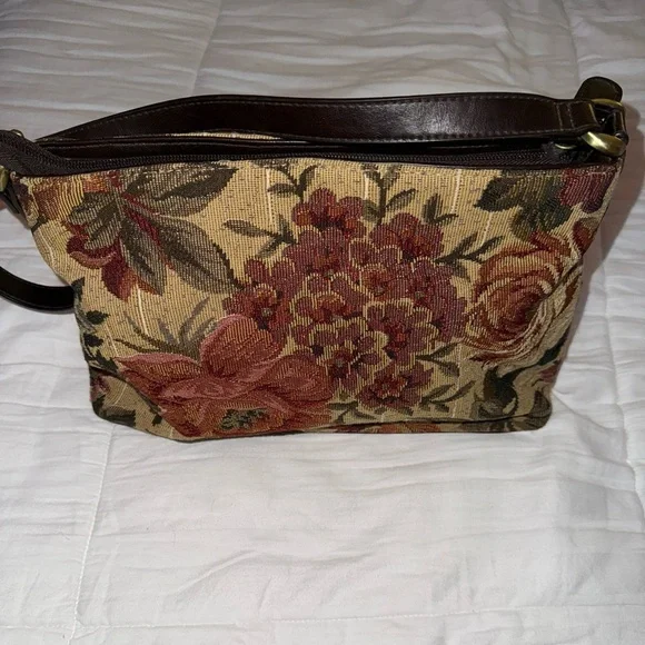 Vintage Tapestry Beaded Floral Casual Handbag 13 x 7.5 Rose Purse Unbranded - Picture 4 of 4